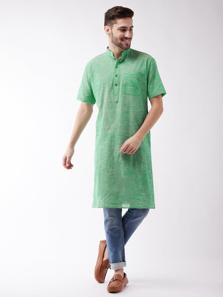 VM BY VASTRAMAY Men's Solid Parrot Green Pure Cotton Kurta