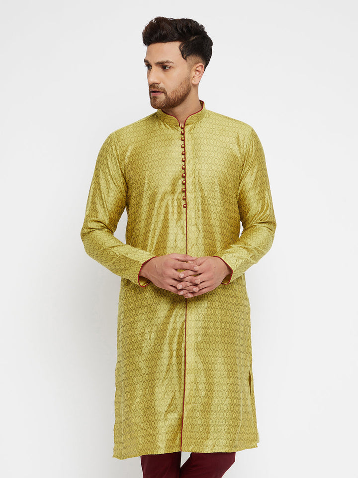 VASTRAMAY Men's Mustard And Maroon Silk Blend Kurta