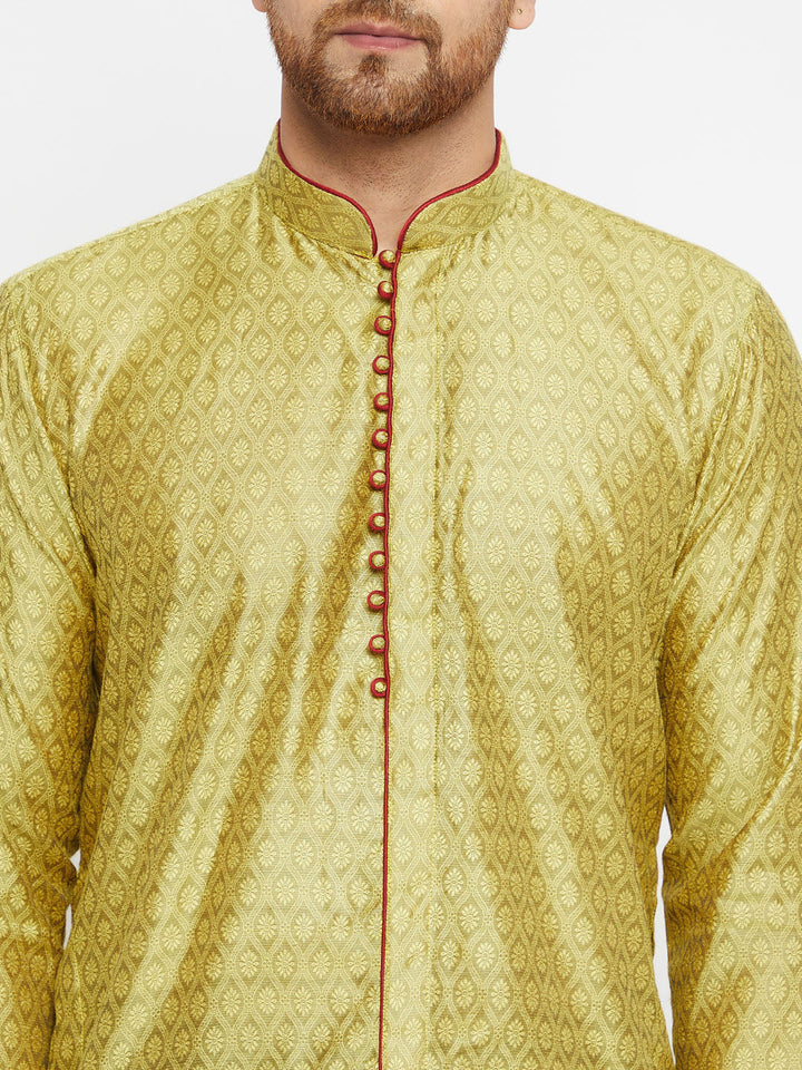 VASTRAMAY Men's Mustard And Maroon Silk Blend Kurta