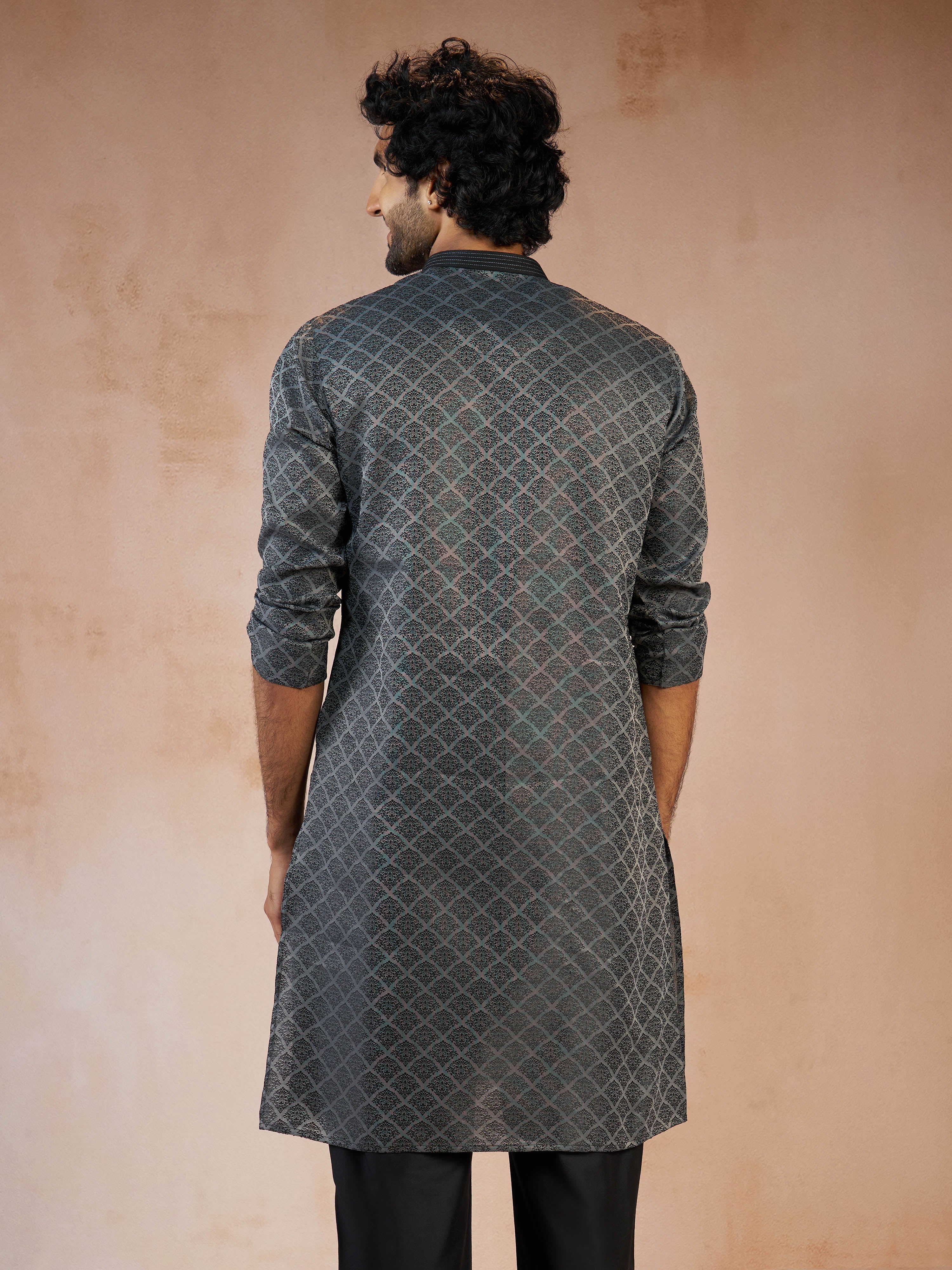 Men's Grey Jacquard Geometric Thread & Sequin Embroidered Silk Blend Straight Kurta