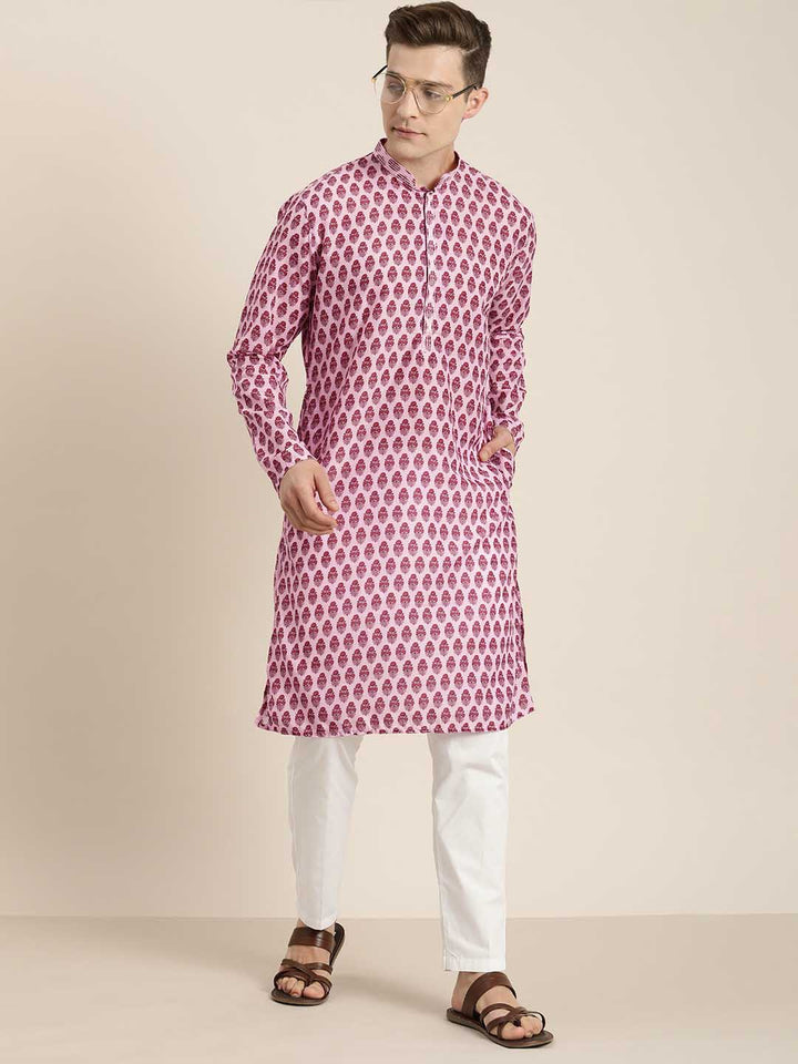 VASTRAMAY Men's Pink Cotton Blend Kurta