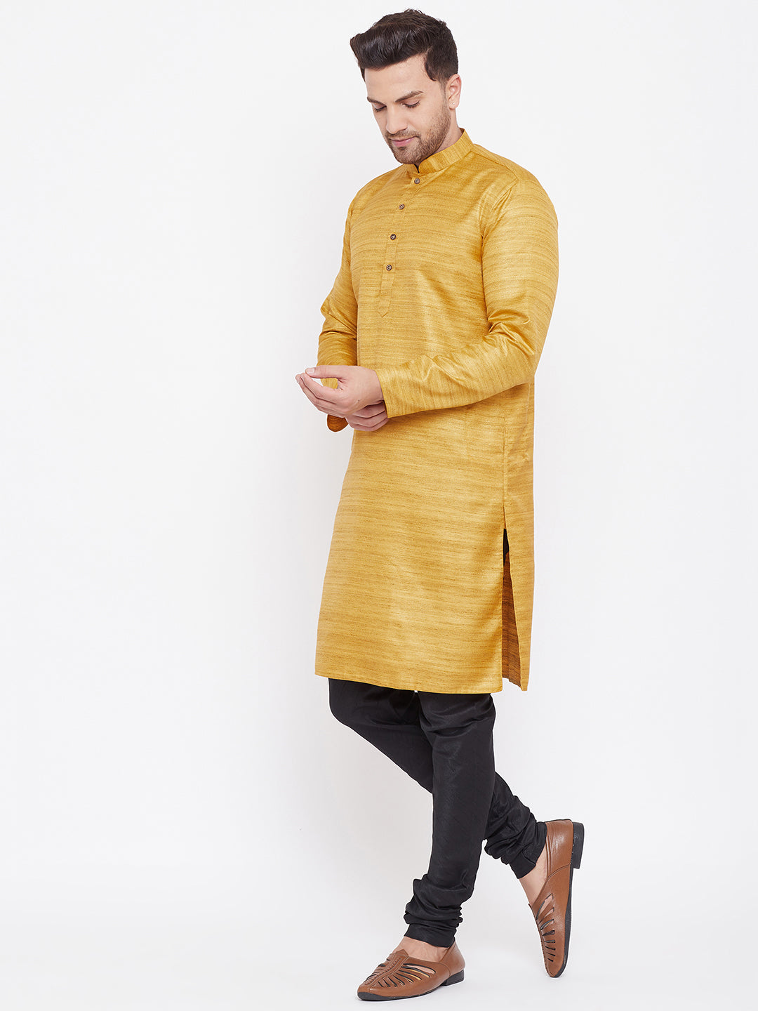 VM BY VASTRAMAY Men's Mustard And Black Silk Blend Kurta Pyjama Set