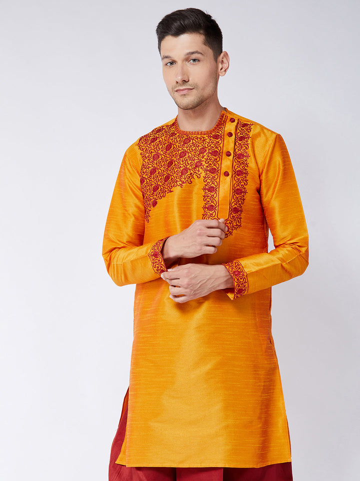 VASTRAMAY Men's Orange Silk Blend Kurta