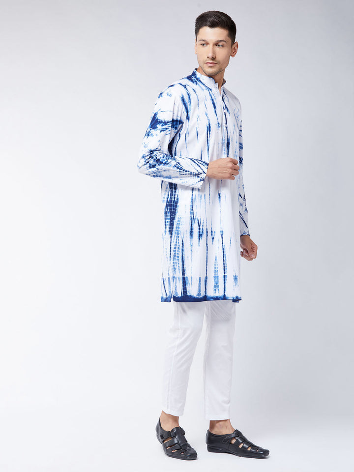 VASTRAMAY Men's Blue And White Cotton Kurta Pyjama Set