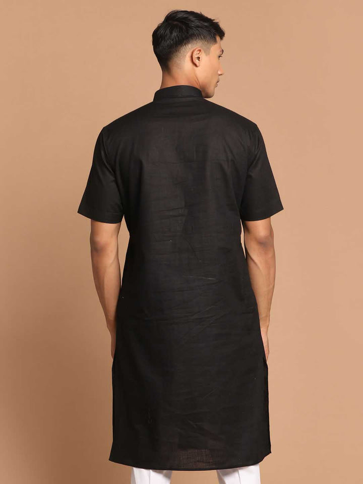 VASTRAMAY Men's Black Solid Kurta