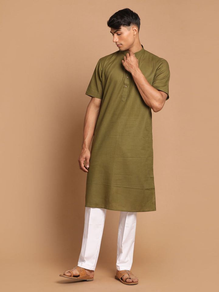 VASTRAMAY Men's Olive Green Solid Kurta with Pyjamas