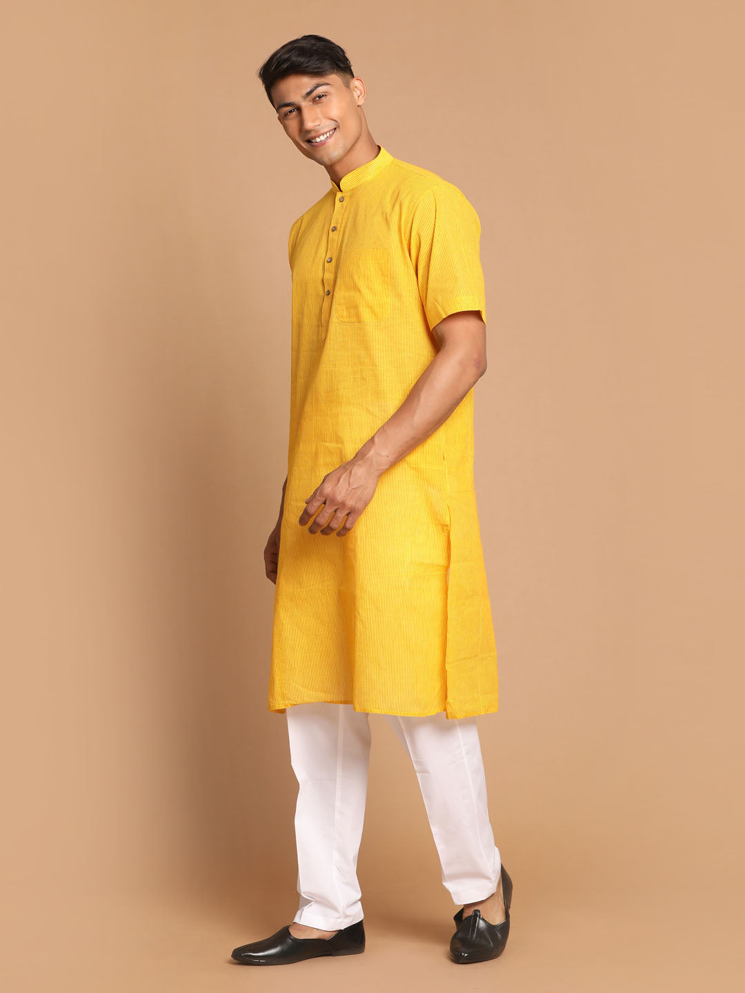 VASTRAMAY Men's Yellow Striped Pure Cotton Kurta with Pant