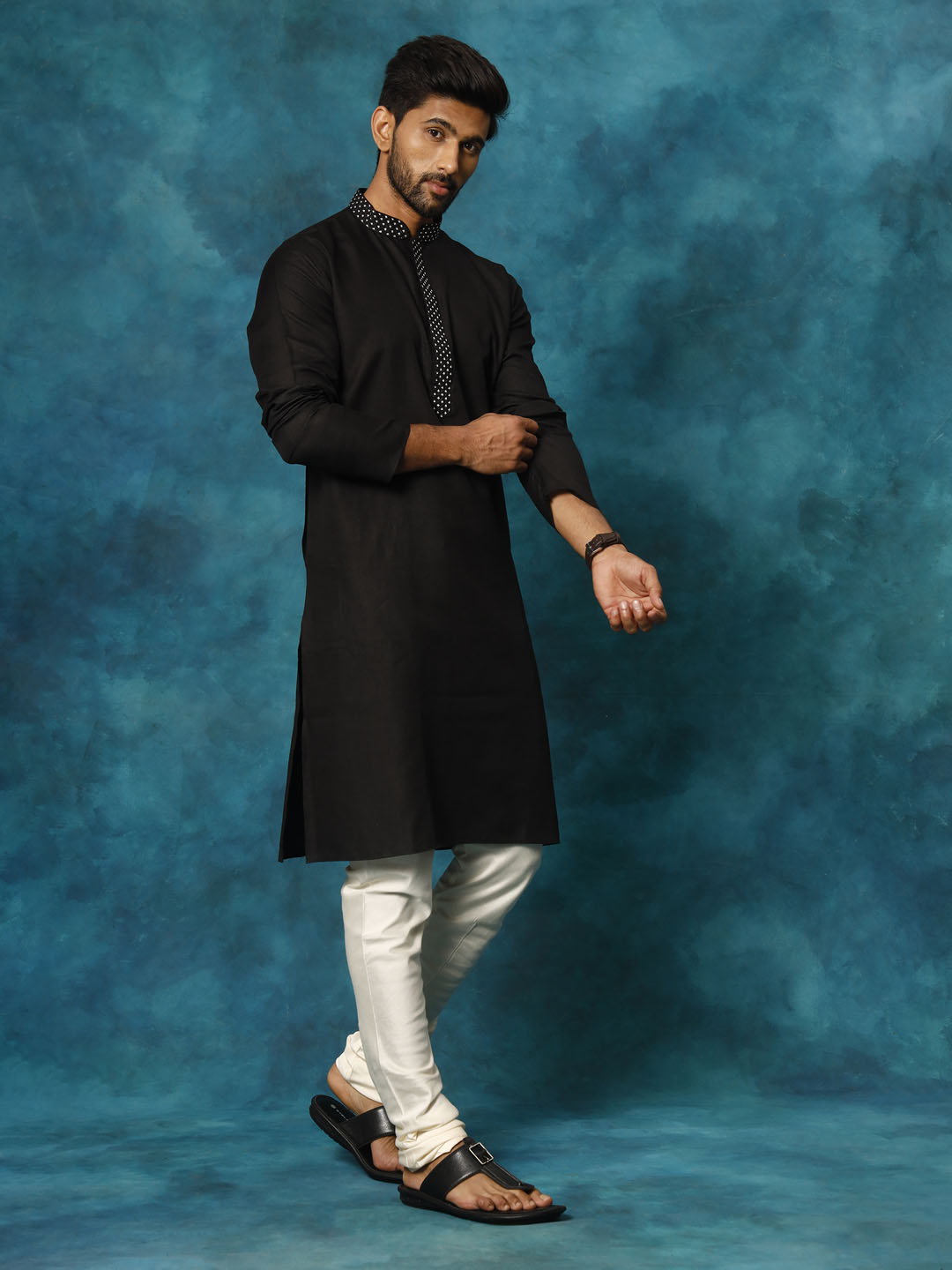 VASTRAMAY Men's Black Cotton Blend Ethnic Kurta, traditional Indian attire for men, featuring intricate embroidery and a comfortable cotton blend fabric