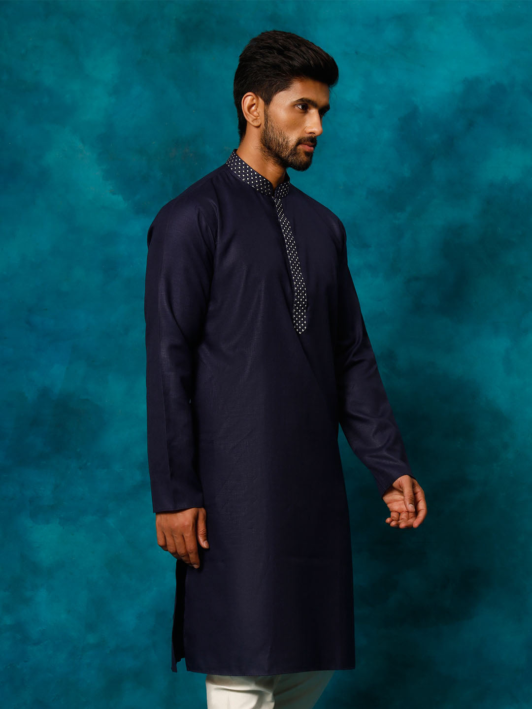 VASTRAMAY Men's Navy Blue Cotton Blend Ethnic Kurta