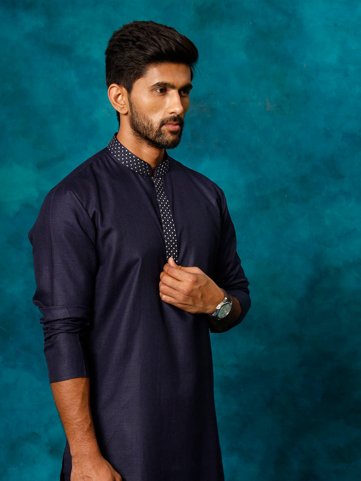 VASTRAMAY Men's Navy Blue Cotton Blend Ethnic Kurta