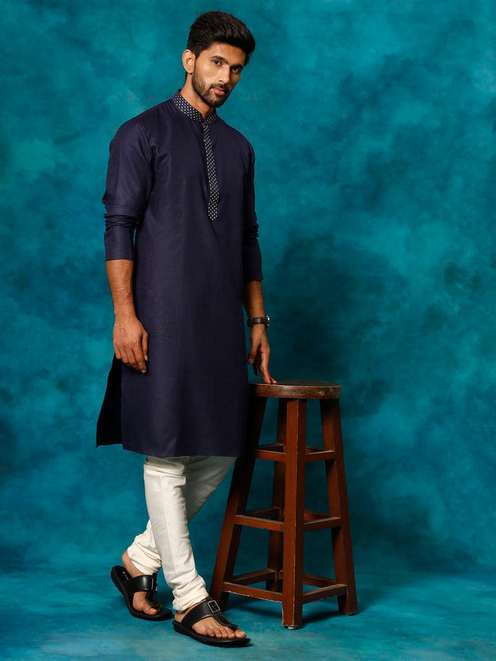 VASTRAMAY Men's Navy Blue Cotton Blend Ethnic Kurta