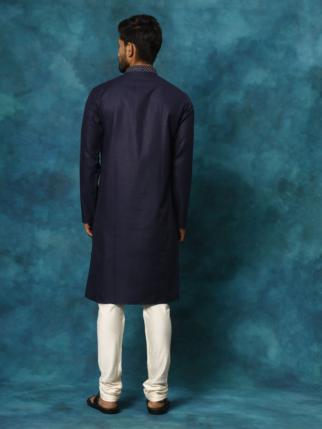 VASTRAMAY Men's Navy Blue And Cream Cotton Blend Kurta Pyjama Set