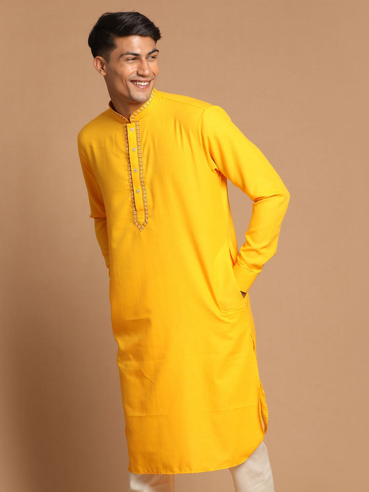 VASTRAMAY Men's Yellow Cotton Blend Kurta