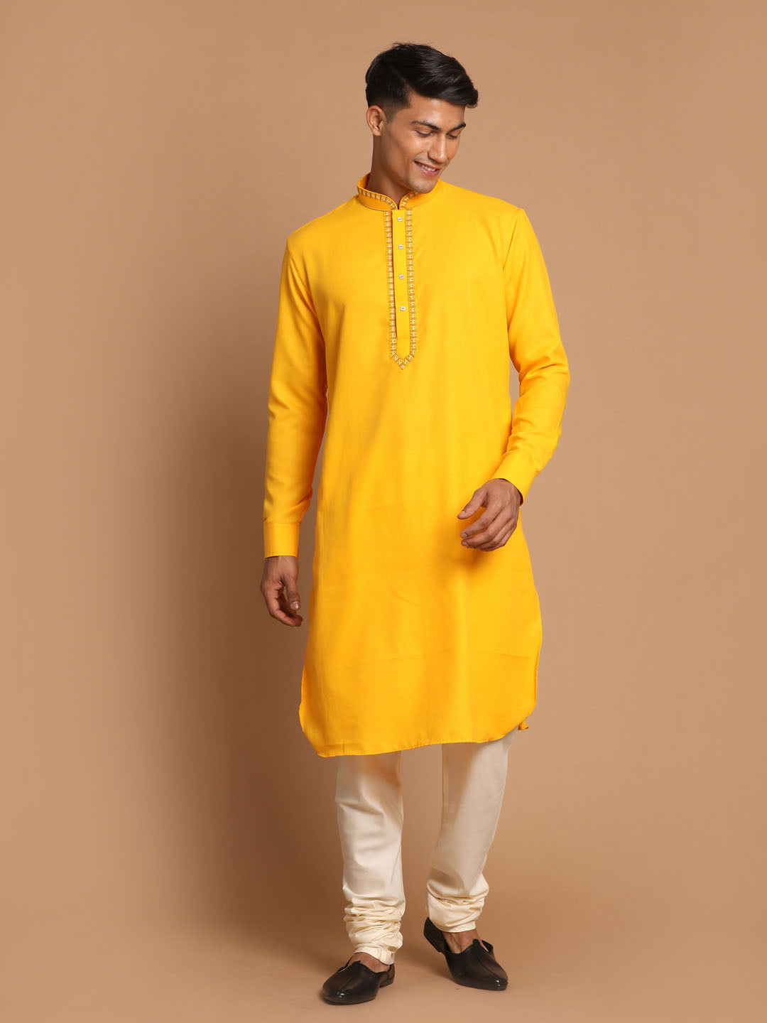 VASTRAMAY Men's Yellow And Cream Cotton Blend Kurta With Pyjama Set