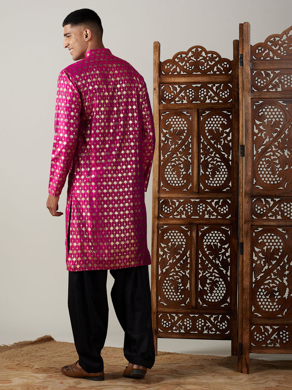 VASTRAMAY Men's Dark Pink Foil Printed Kurta with Black Patiala Set, perfect traditional Indian outfit for men