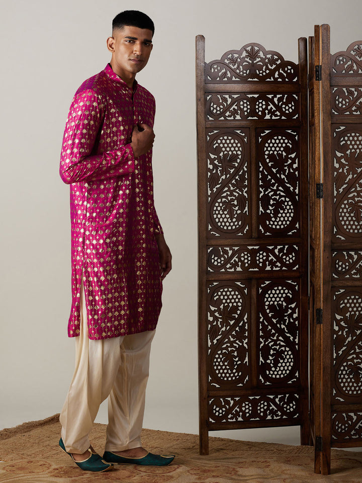 VASTRAMAY Men's Dark Pink Foil Printed Kurta With Cream Patiala Set