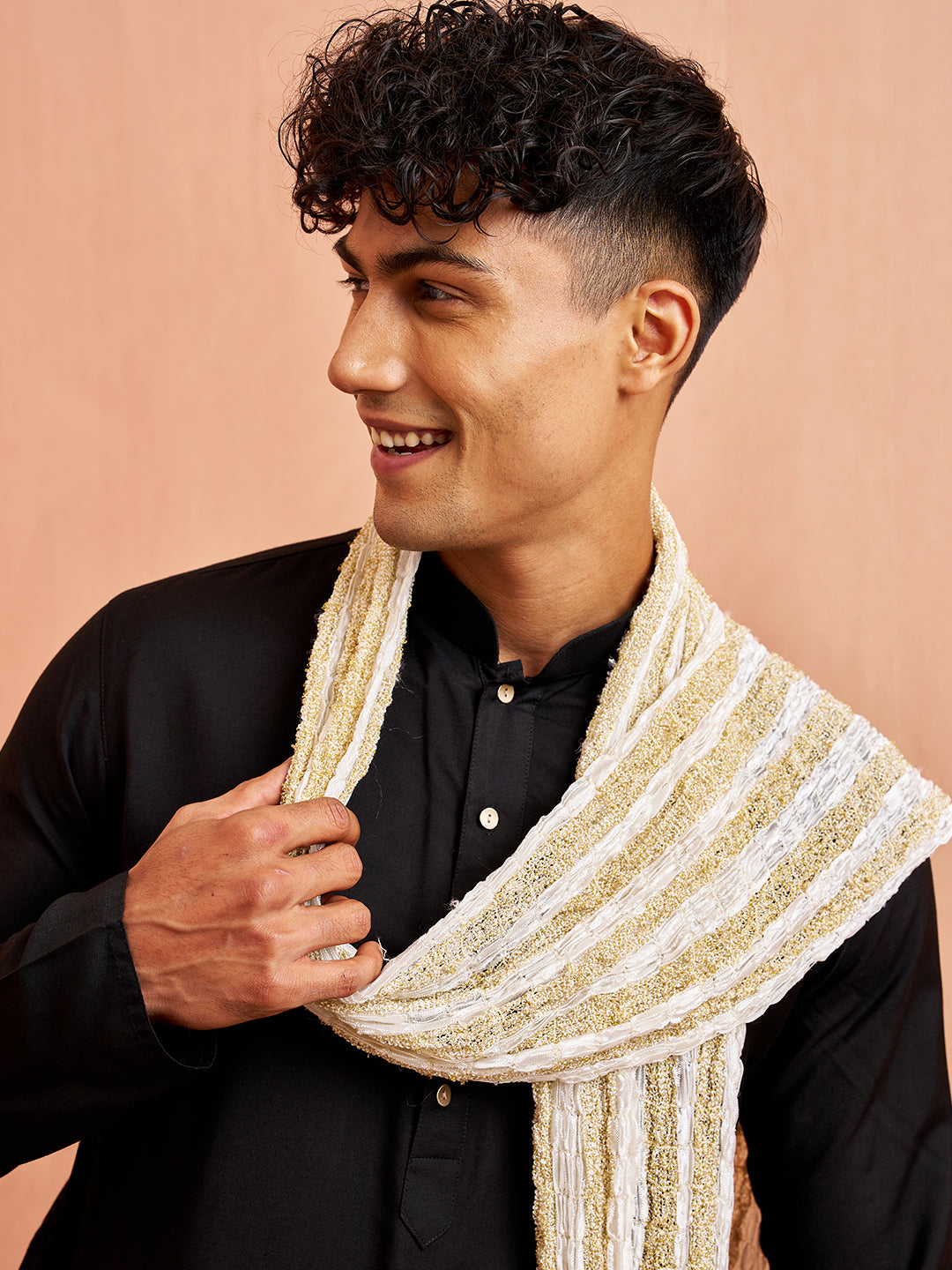 Men's Black Kurta Pyjama Set with White Dupatta