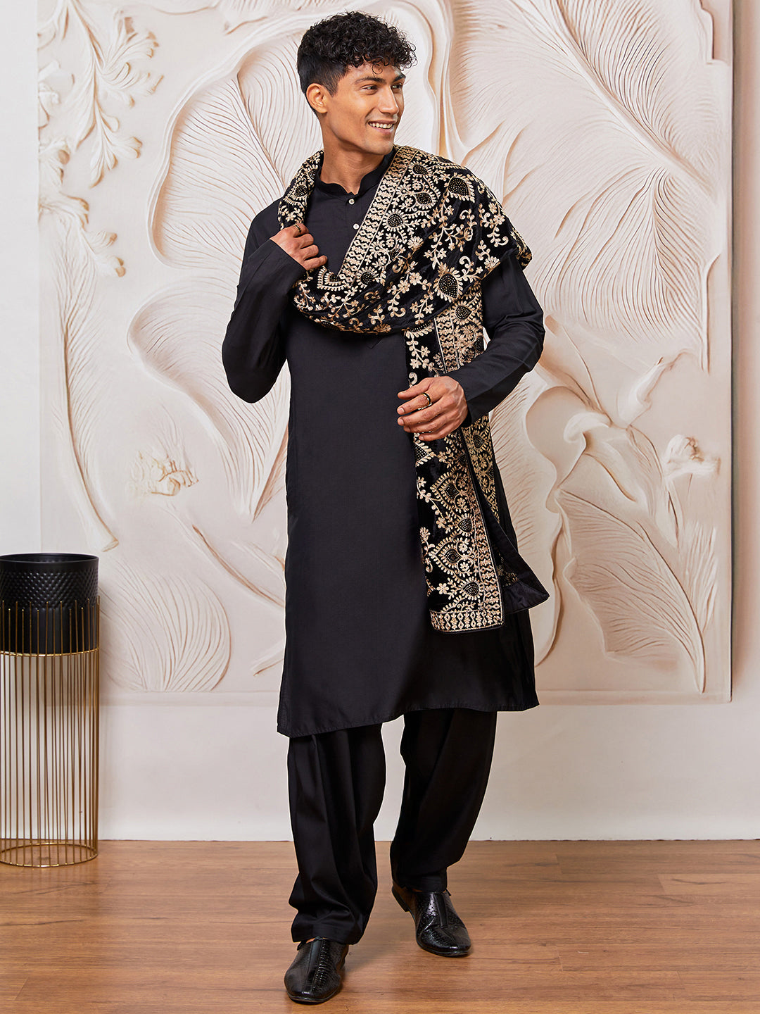 Men's Black Viscose Kurta,Patiala And Dupatta Set.