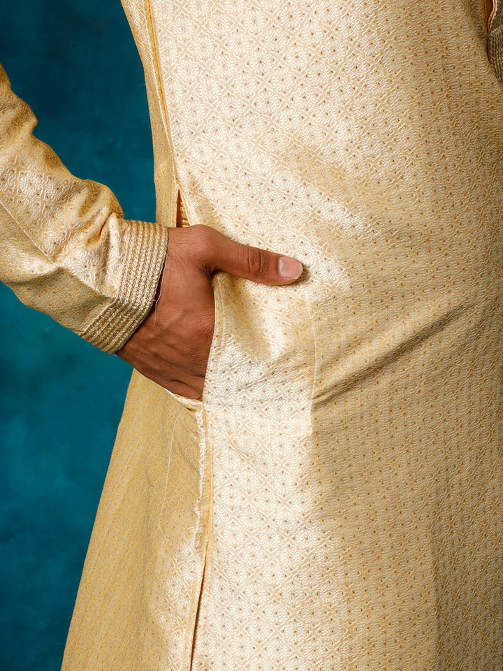 VASTRAMAY Men's Beige Banarasi Jacquard Kurta