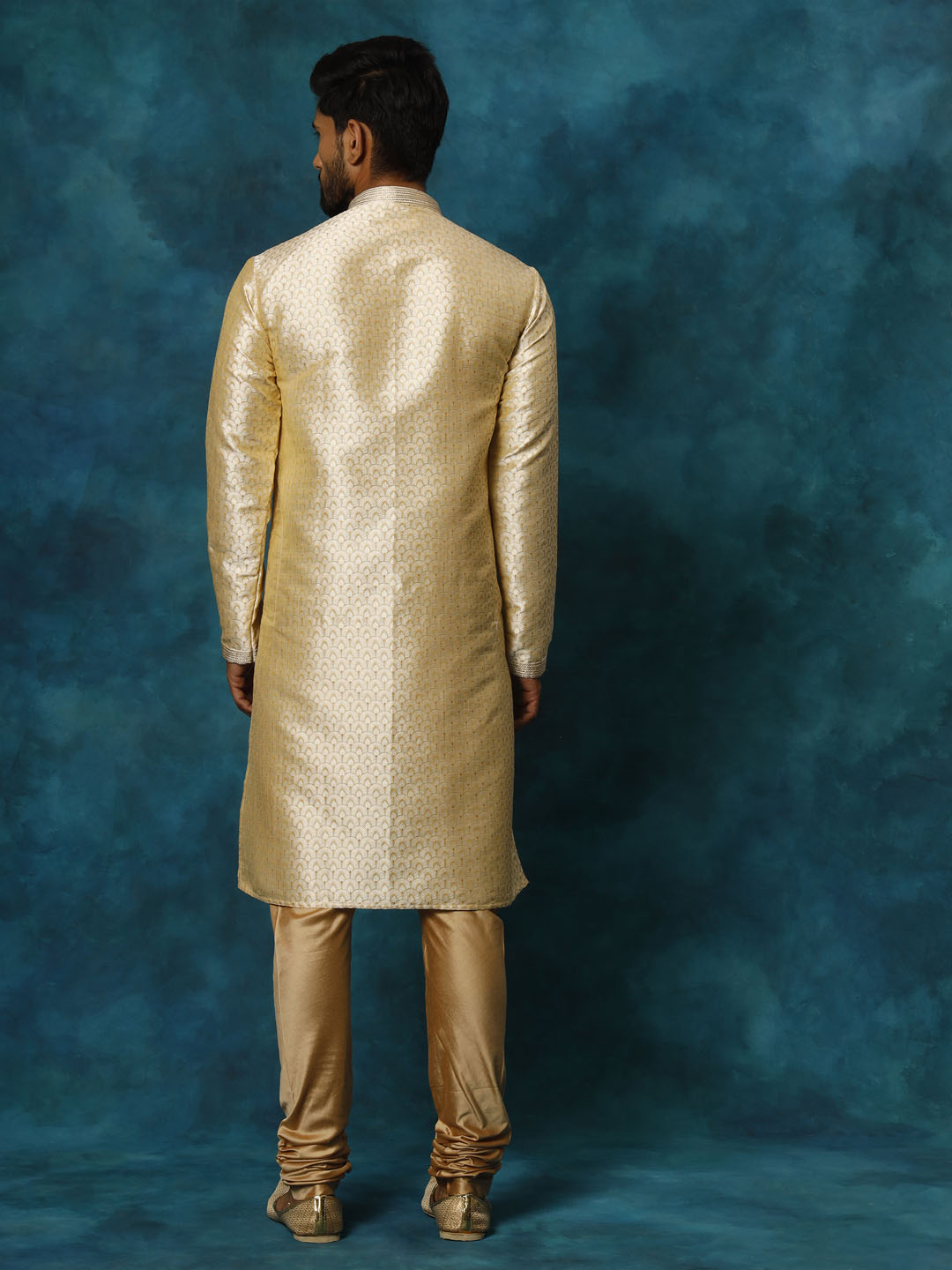 VASTRAMAY Men's Gold jacquard Kurta With Pyjama Set