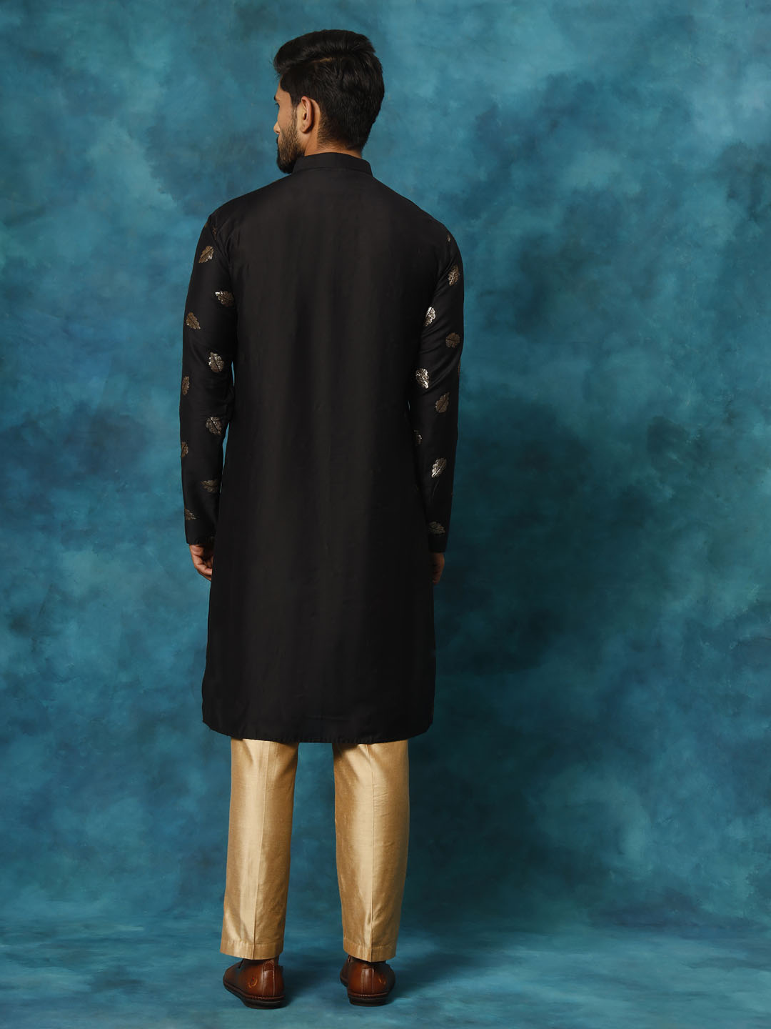 VASTRAMAY Men's Black Leaf Motif Embellished Kurta Pant Set