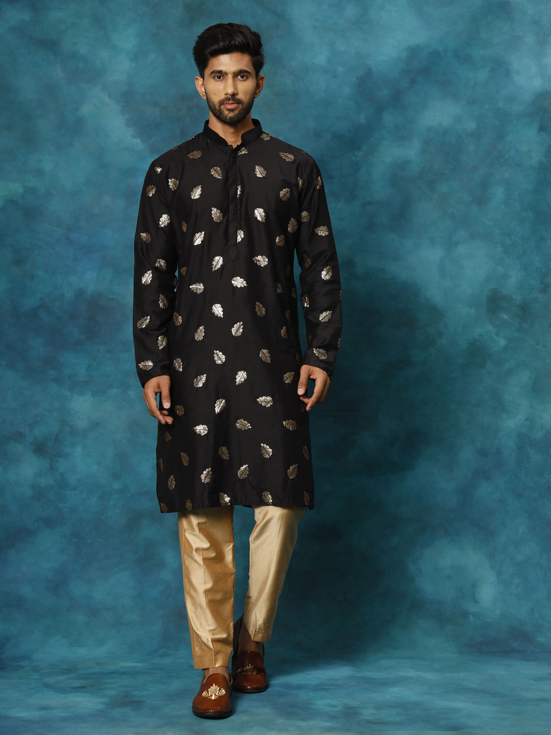 VASTRAMAY Men's Black Leaf Motif Embellished Kurta Pant Set