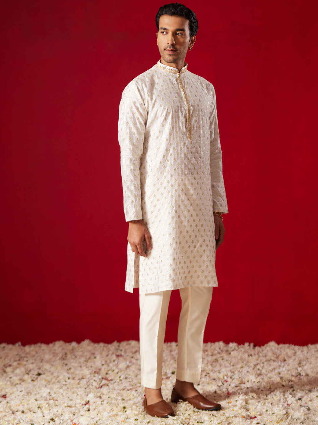 Me's Cream Silk Blend Jacquard Kurta With Pant Set