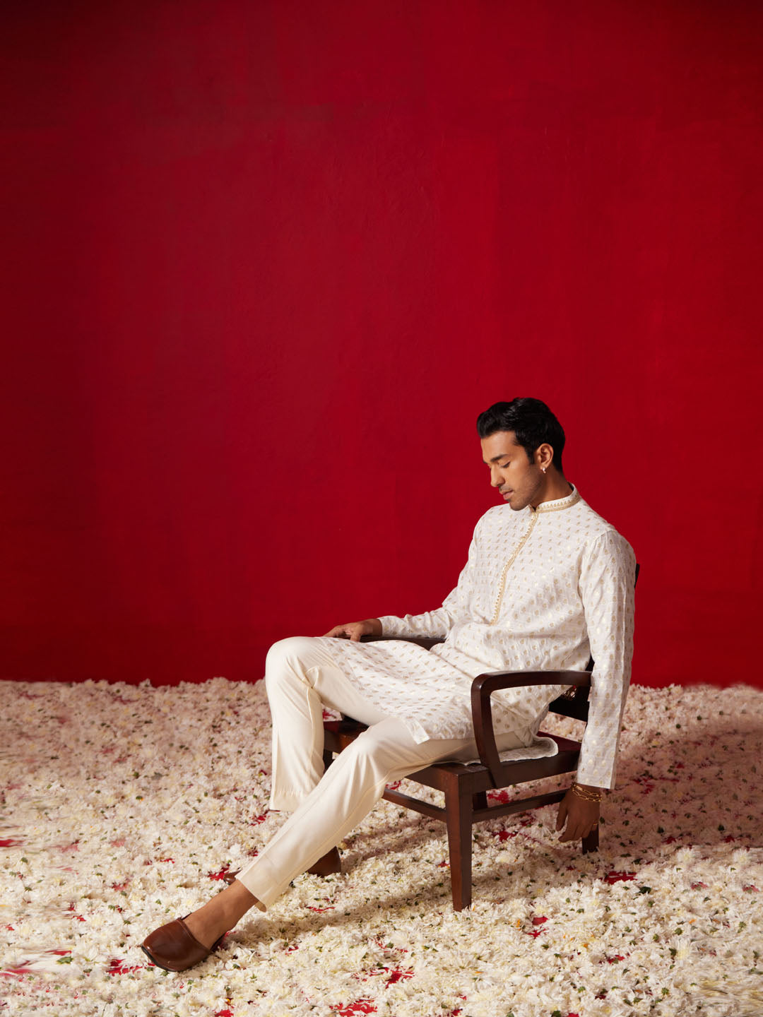 Men's Cream Silk Blend Jacquard Kurta With Pant Set