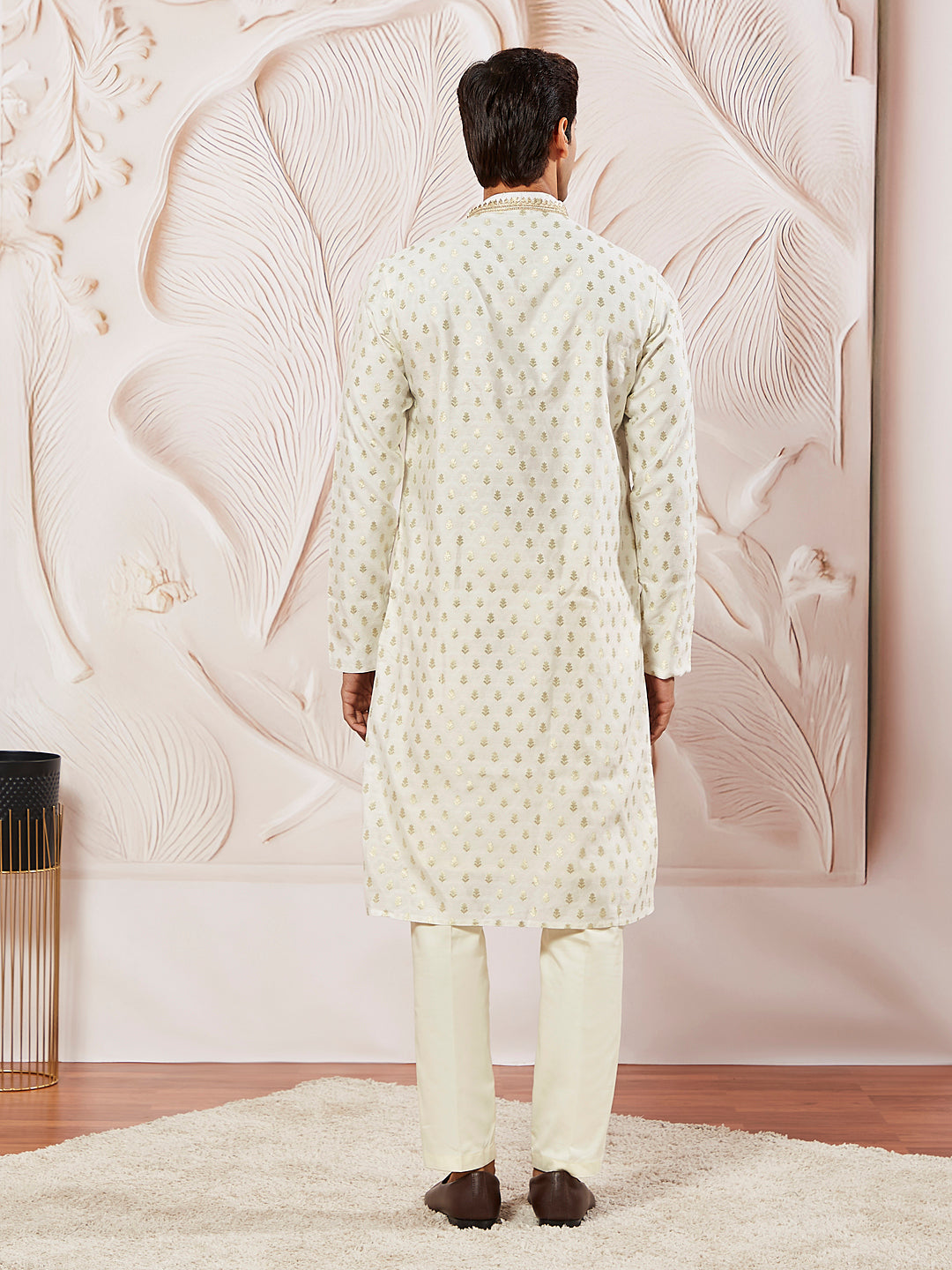 Men's Cream Silk Blend Kurta Pyjama With Dupatta Set