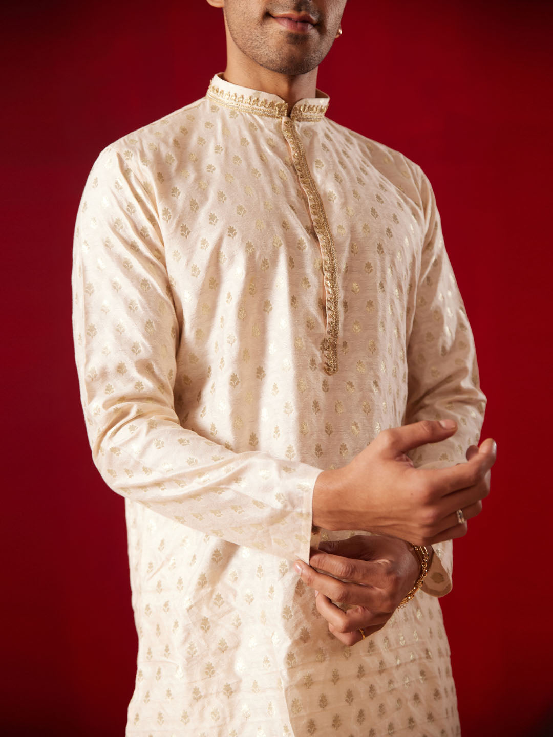 VASTRAMAY Mens Peach Silk Blend Jacquard Kurta