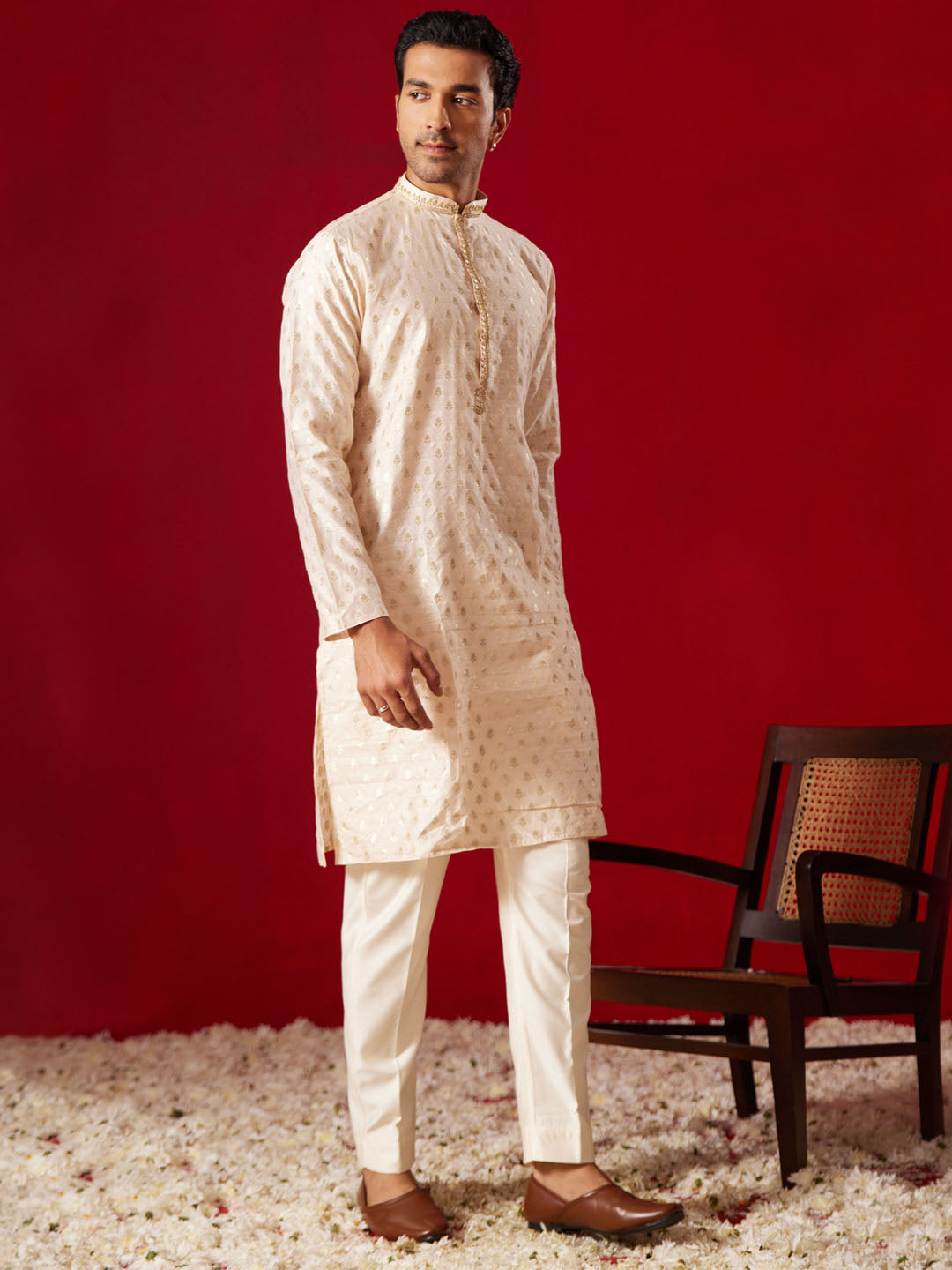 VASTRAMAY Mens Peach Silk Blend Jacquard Kurta With Pant Set