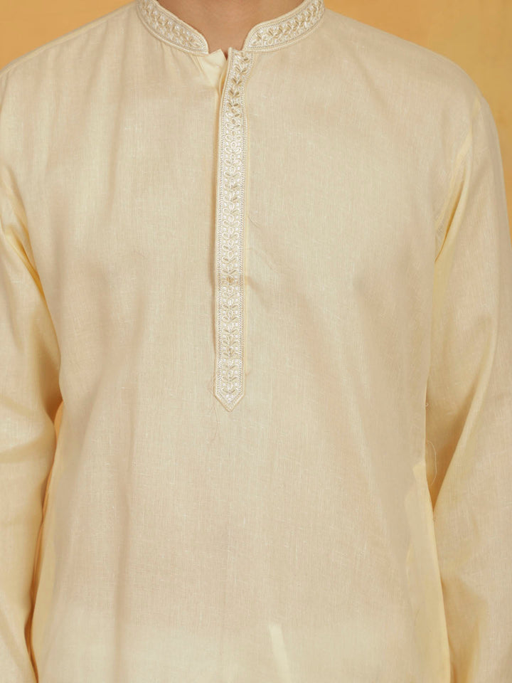 VASTRAMAY Men's Cream And White Cotton Kurta Pyjama Set