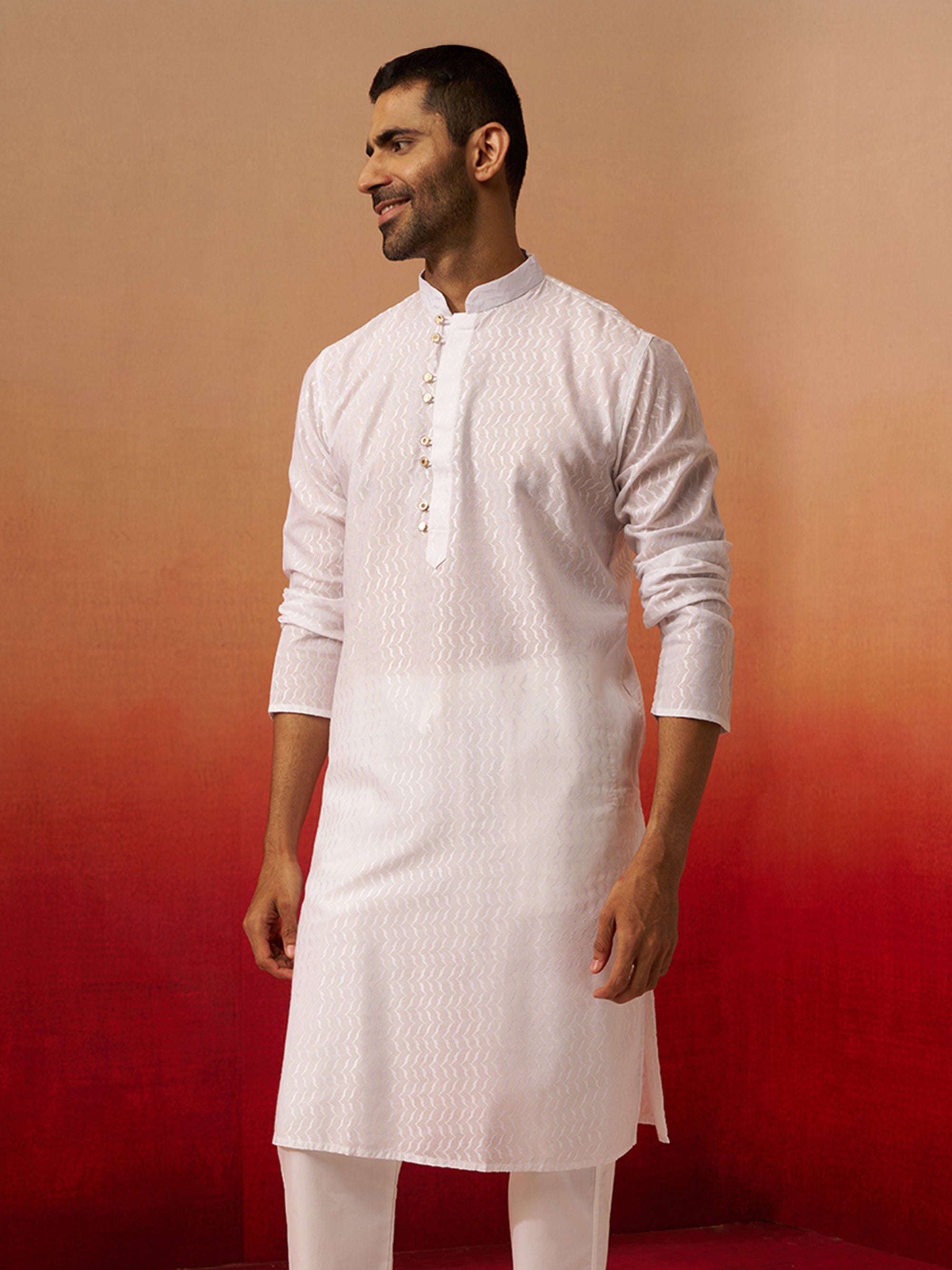 Vastramay Men White Cotton Wave Pattern Jacquard Kurta