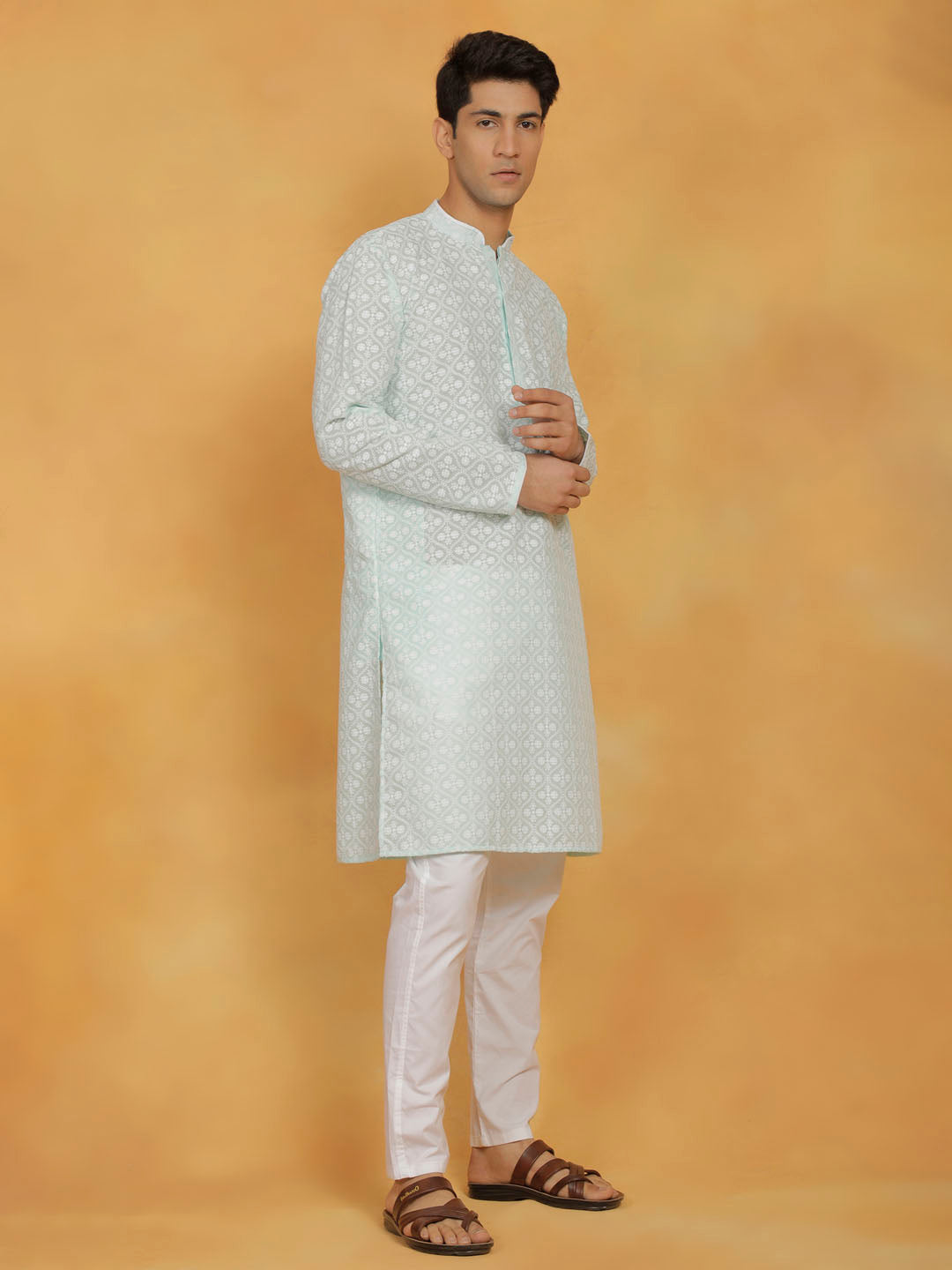 VASTRAMAY Men's Green And White Cotton Kurta And Pyjama Set