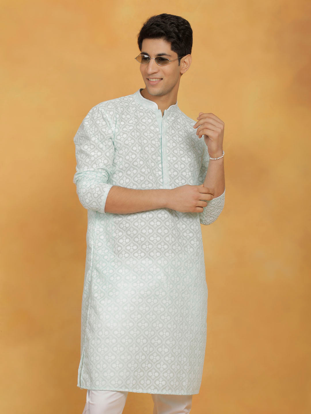 VASTRAMAY Men's Green And White Cotton Kurta And Pyjama Set