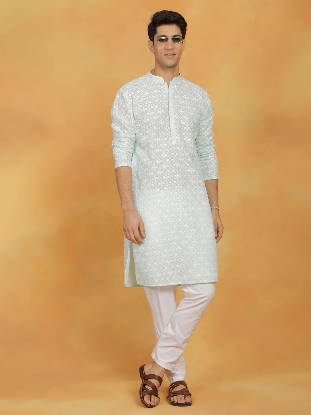 VASTRAMAY Men's Green And White Cotton Kurta And Pyjama Set