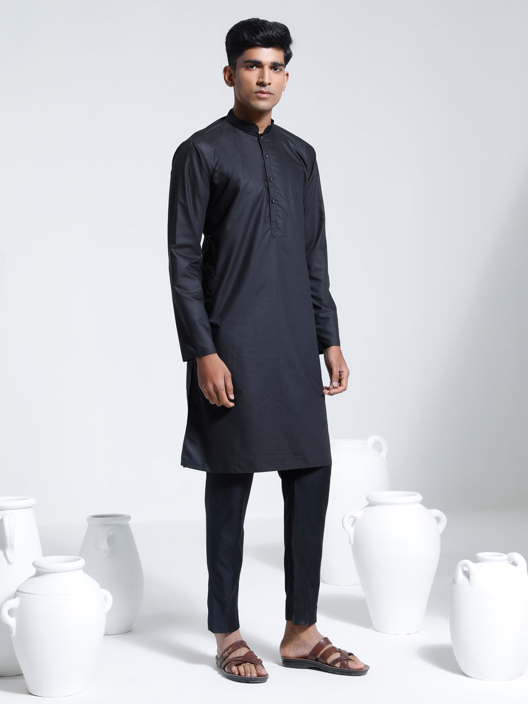 VASTRAMAY Men's Black Cotton Silk Kurta And Pyjama Set