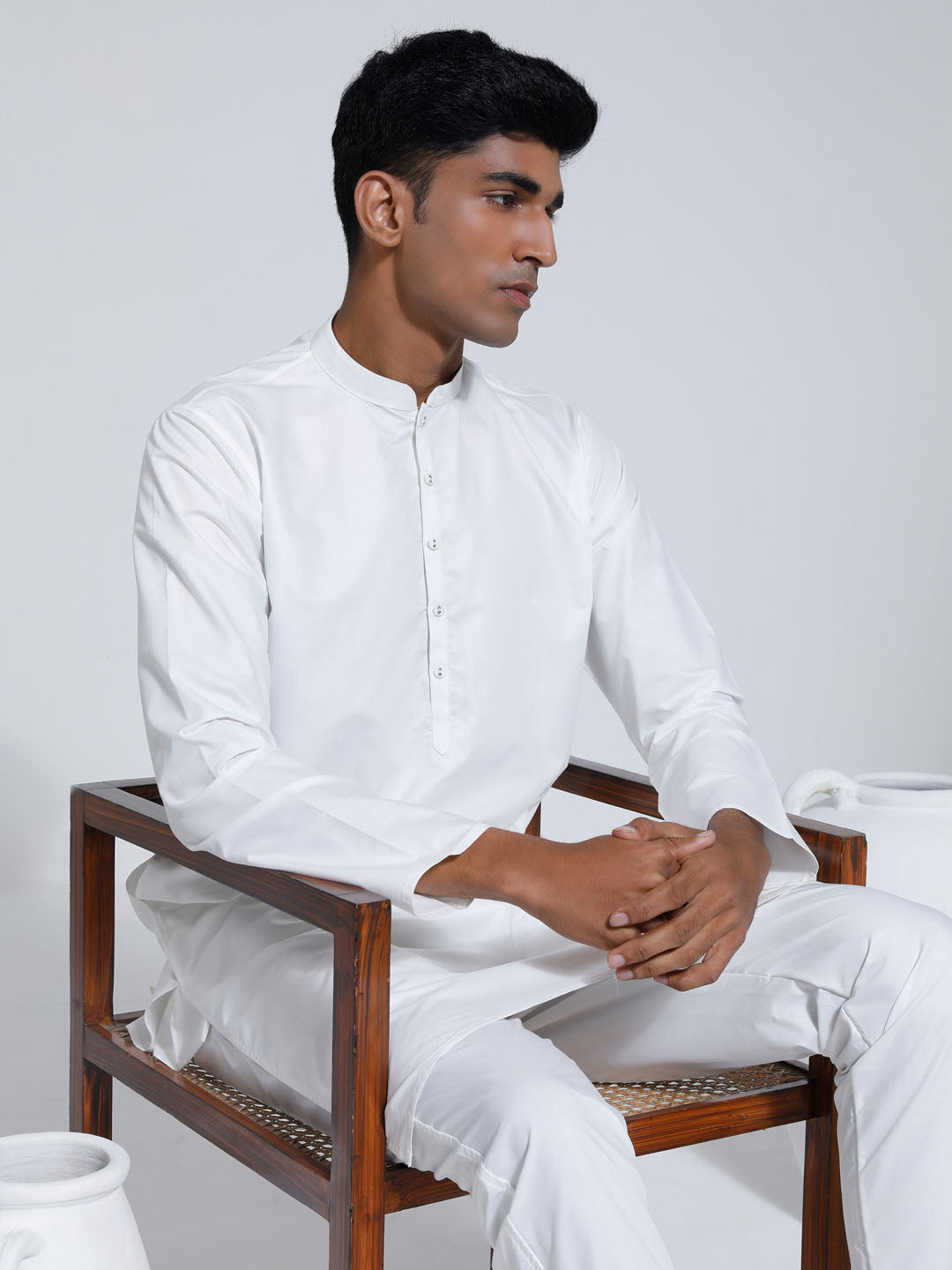 VASTRAMAY Men's White Cotton Silk Kurta And Pyjama Set