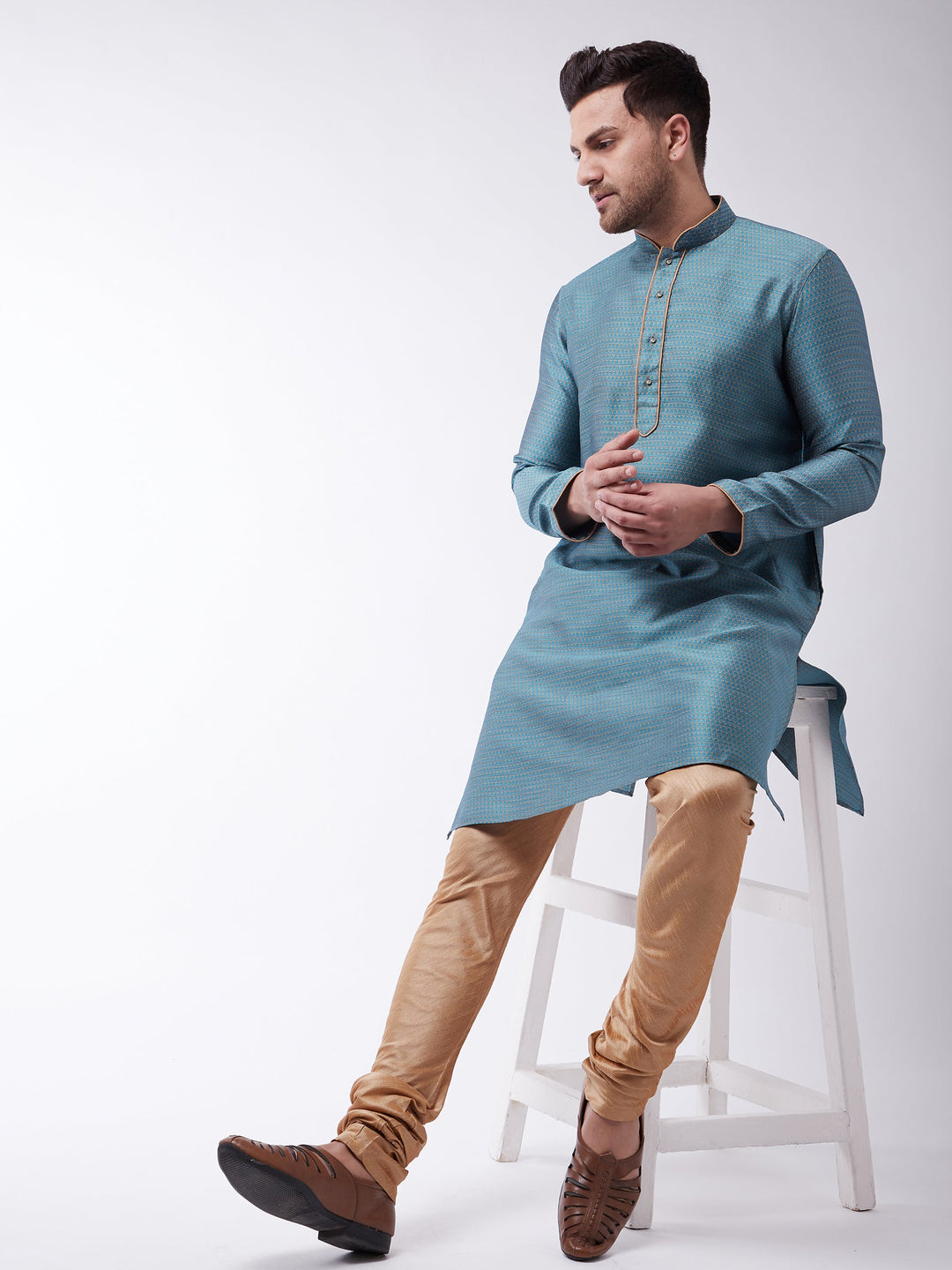 VM By VASTRAMAY Men's Aqua  Silk Blend Kurta