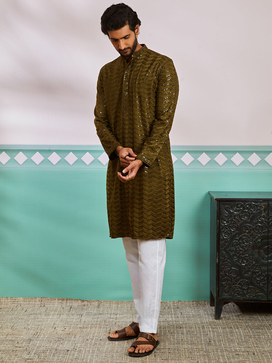 Men's Mehendi Green Rayon Kurta And Pyjama Set