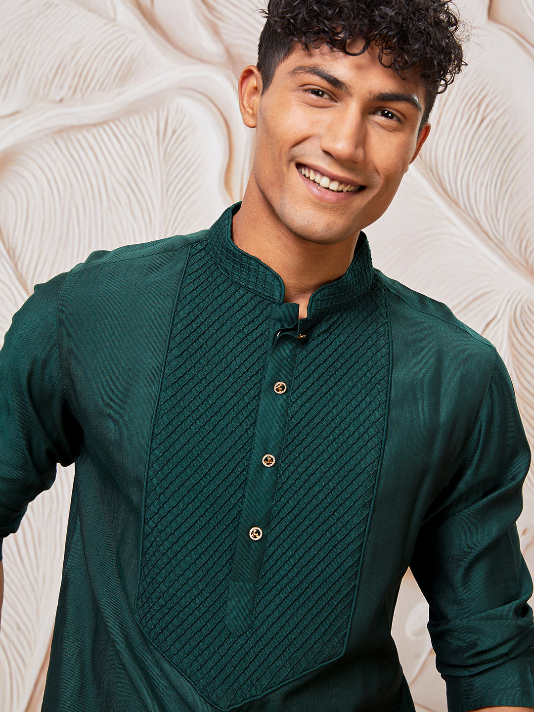 Men's Bottle Green Silk Blend Kurta,Pyjama Set.