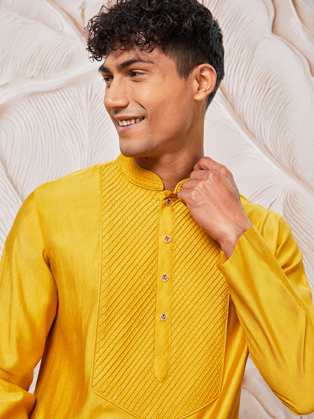 Men's Mustard Silk Blend Kurta,Pyjama Set.
