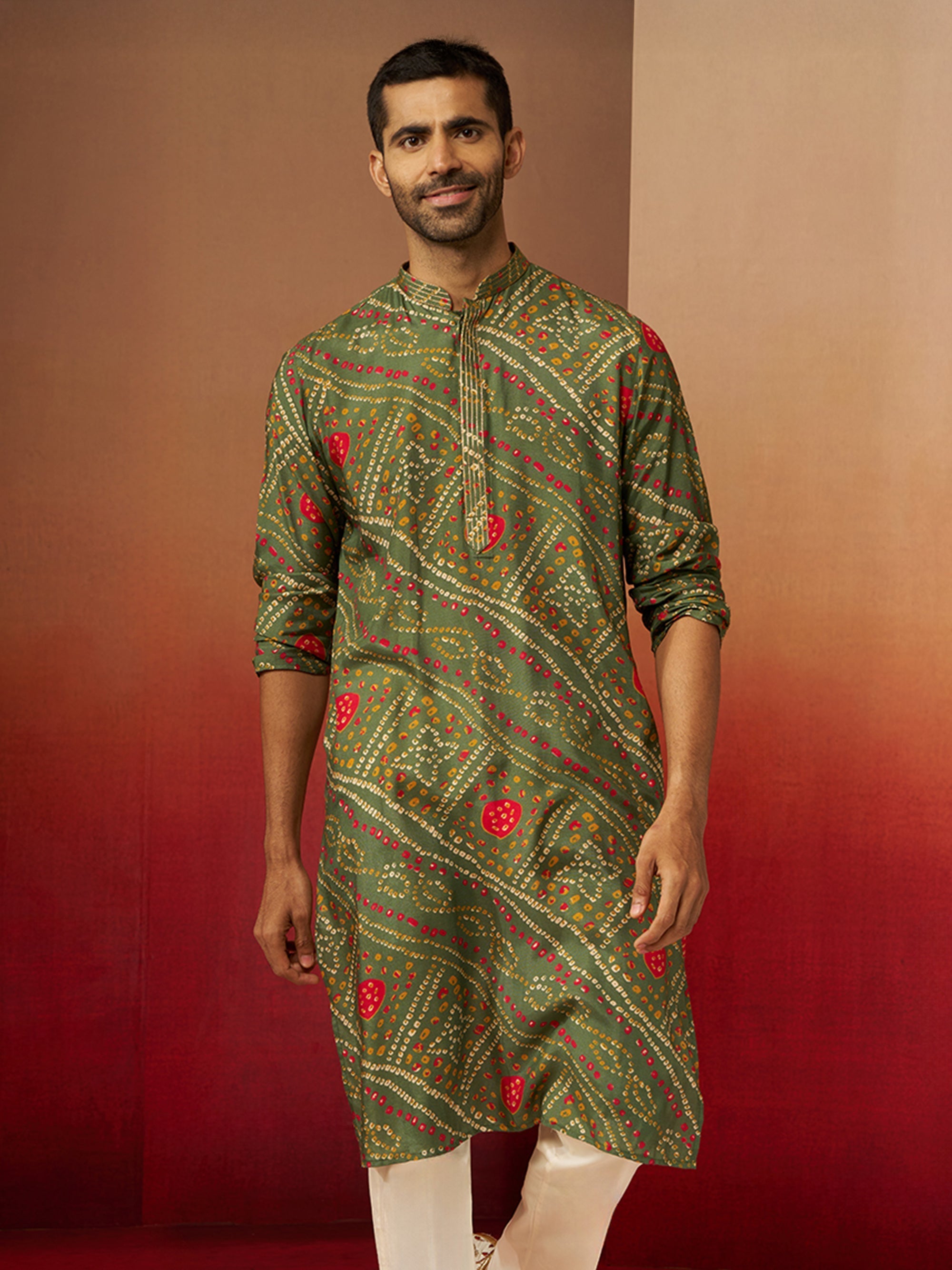 Vastramay Men Green Pure Muslin Bandhani Print Kurta