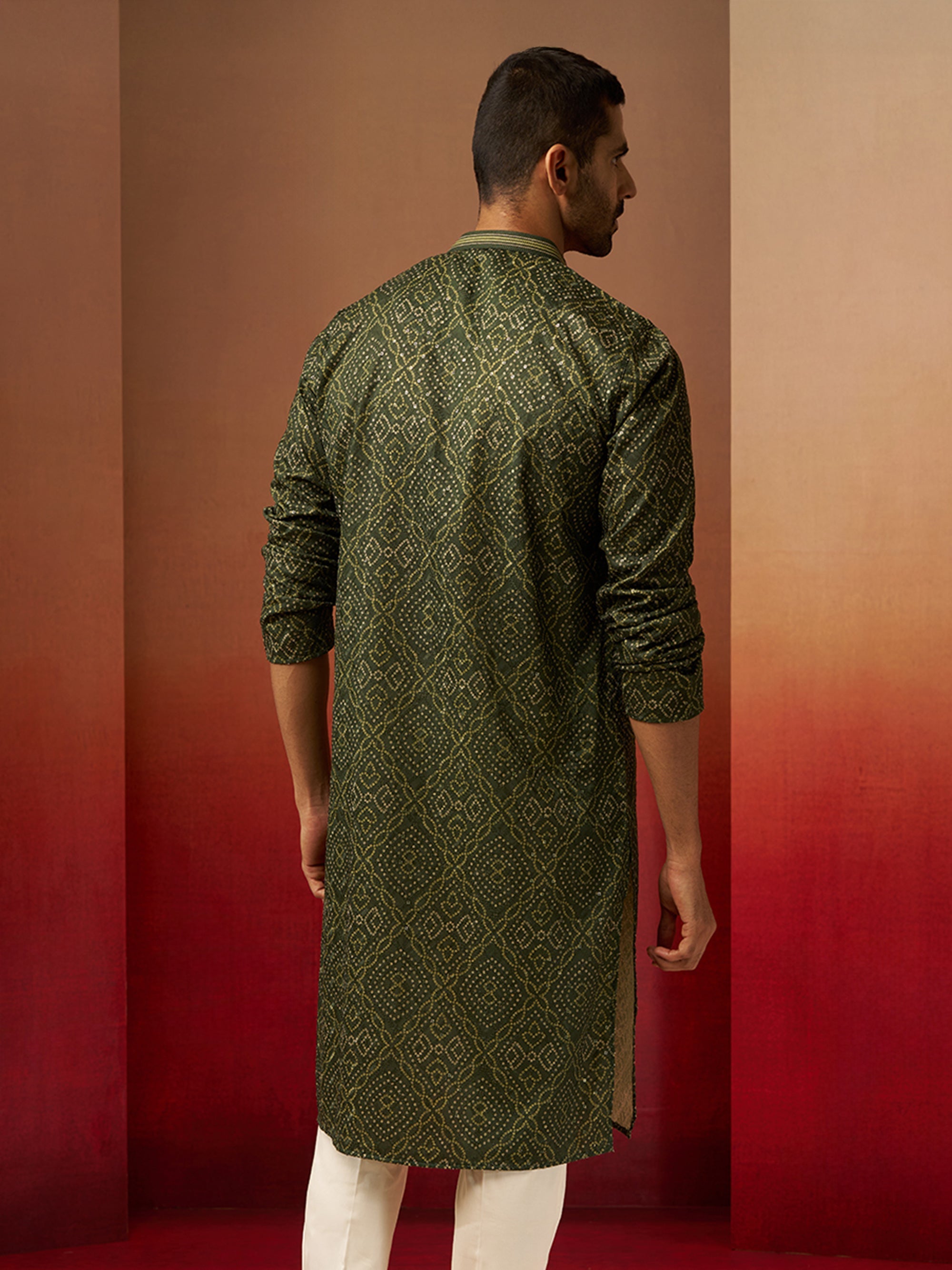 Men's Green Cotton Bandhni Embroidered Kurta