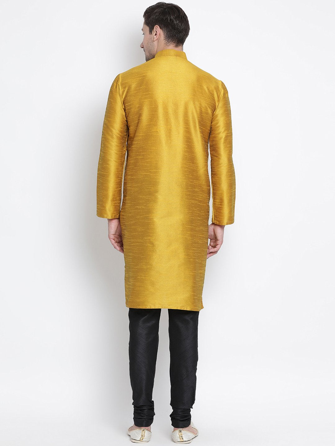 VM BY VASTRAMAY Men's Yellow Cotton Silk Blend Kurta and Pyjama Set