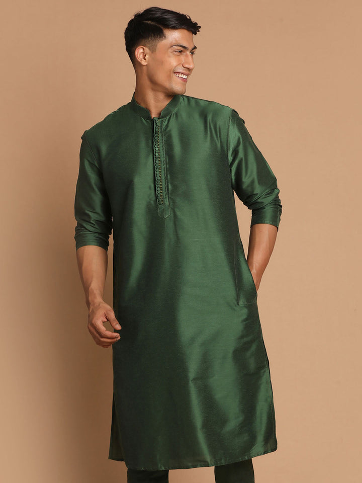 VASTRAMAY Men's Green Cotton Silk Blend Kurta