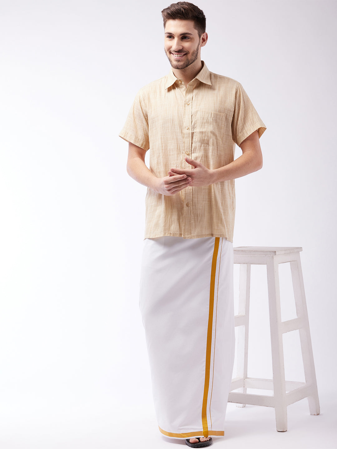 VASTRAMAY Men's White And Gold Dhoti/Mundu/Vesty