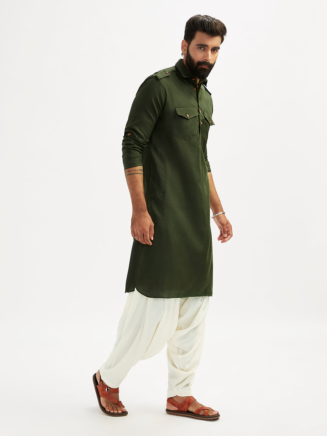 Men's Mehendi Green And Cream Cotton Blend Pathani Kurta Set