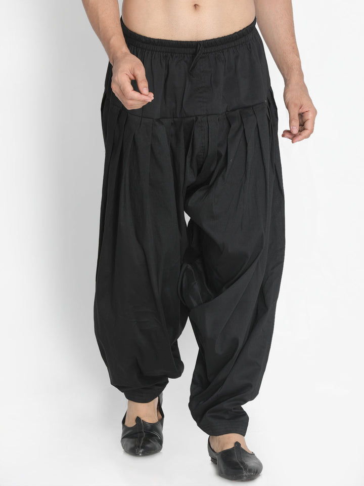 VASTRAMAY Men's Black Cotton Blend Patiala Pyjama