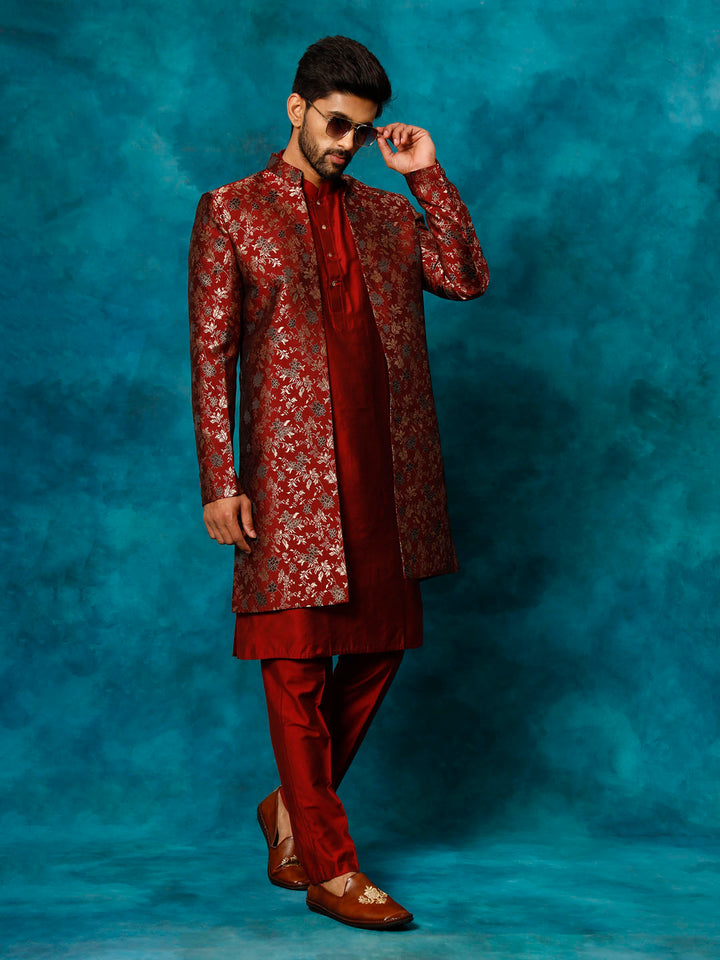 VASTRAMAY Men's Red Jacquard Indo Western With Maroon Viscose Kurta Pant Set, featuring intricate jacquard detailing and a stylish maroon color scheme, perfect for special occasions